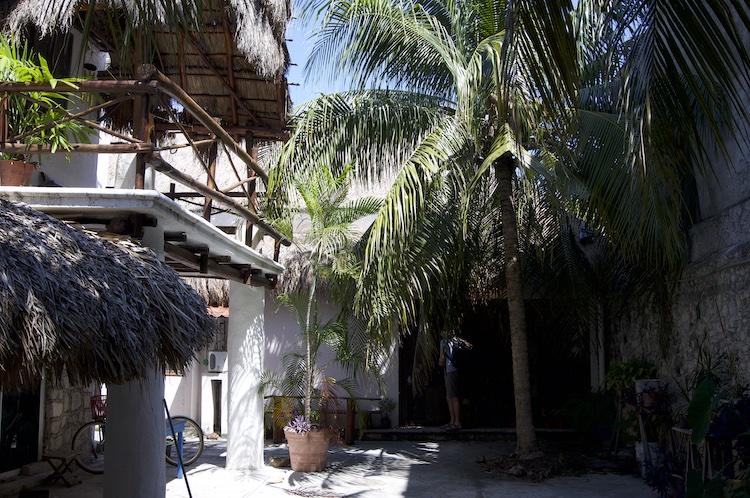 The exterior of Bluaya Psilocybin Retreat in Playa del Carmen, Mexico.
