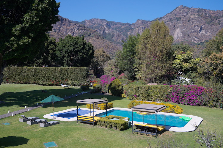 The grounds and scenery at Tandava 5-MeO-DMT Retreats in Tepoztlan, Mexico