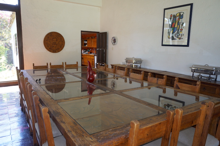 Dining area at Tandava 5-MeO-DMT Retreats in Tepoztlan, Mexico