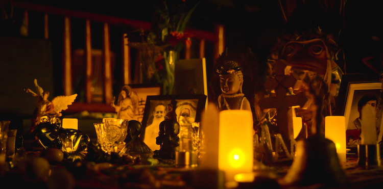 Nighttime ceremony at Kambo Casita Ayahuasca Retreat in Sámara Guanacaste Costa Rica