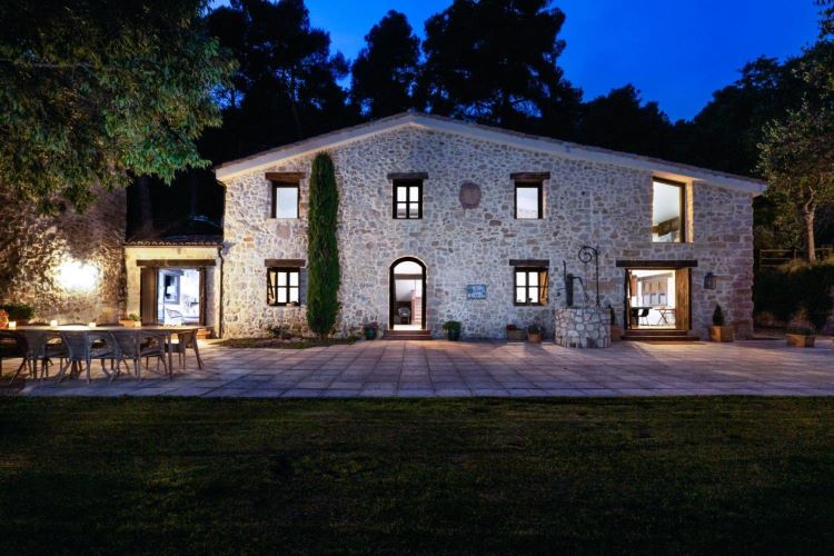 Nestled beneath the starlit sky, our charming retreat house is a beacon of coziness in the night. Let the enchanting view outside be your companion as you unwind and embrace the tranquility at Energetics Explained Ayahuasca Retreat in Sant Salvador de Guardiola Barcelona Catalonia Spain
